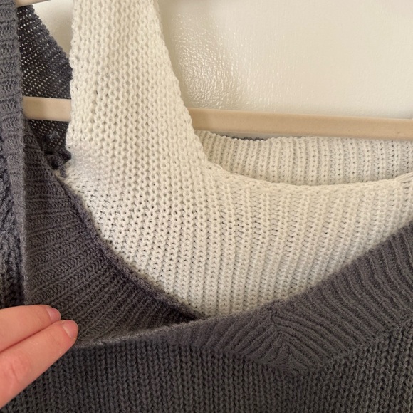 off the shoulder sweater - Picture 2 of 2